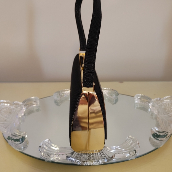 Vintage handbag designed by Debbie Brooks - Picture 7 of 8